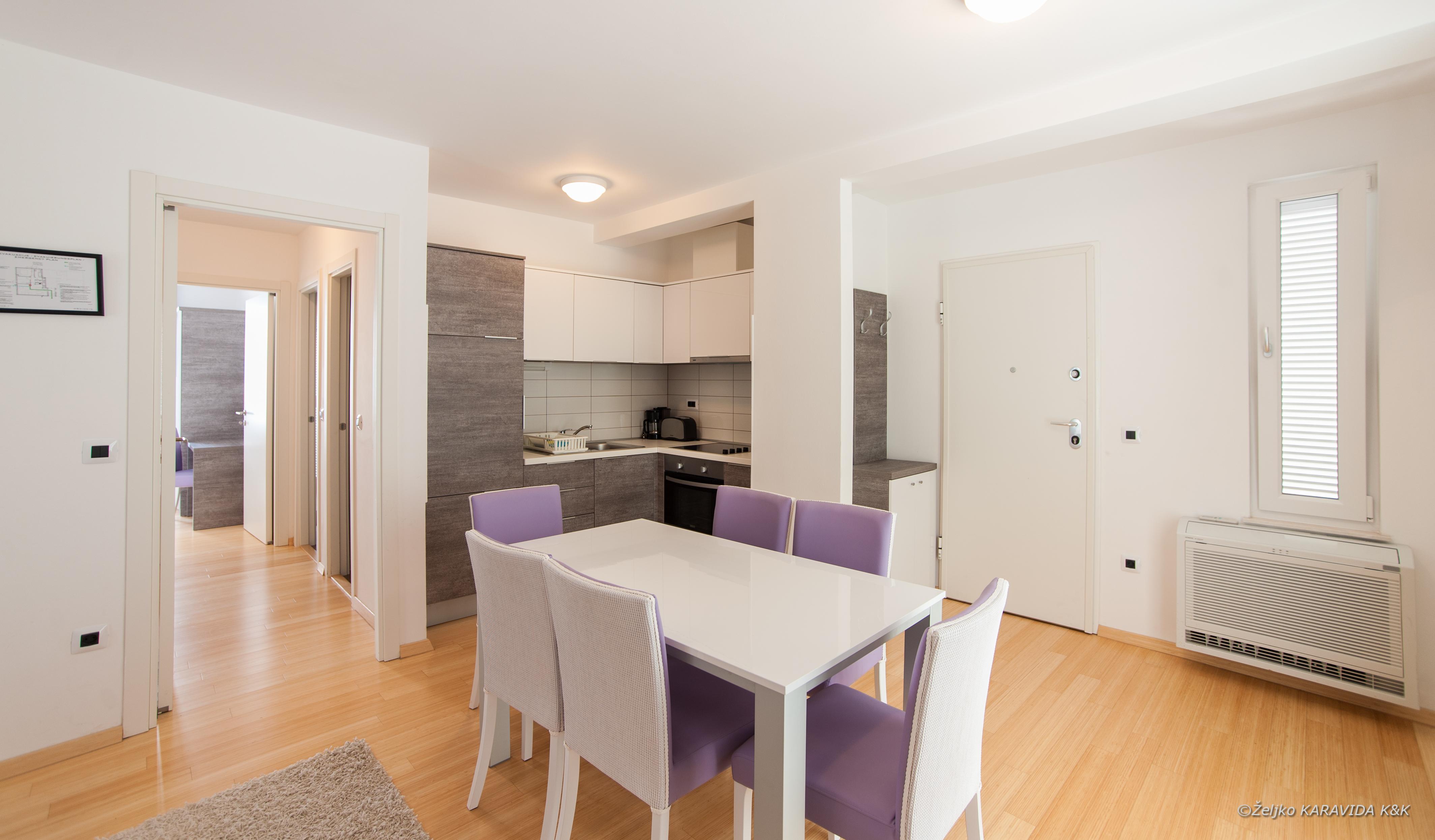 Sunnyside Apartments Resort เพทรอซาเน ภายนอก รูปภาพ