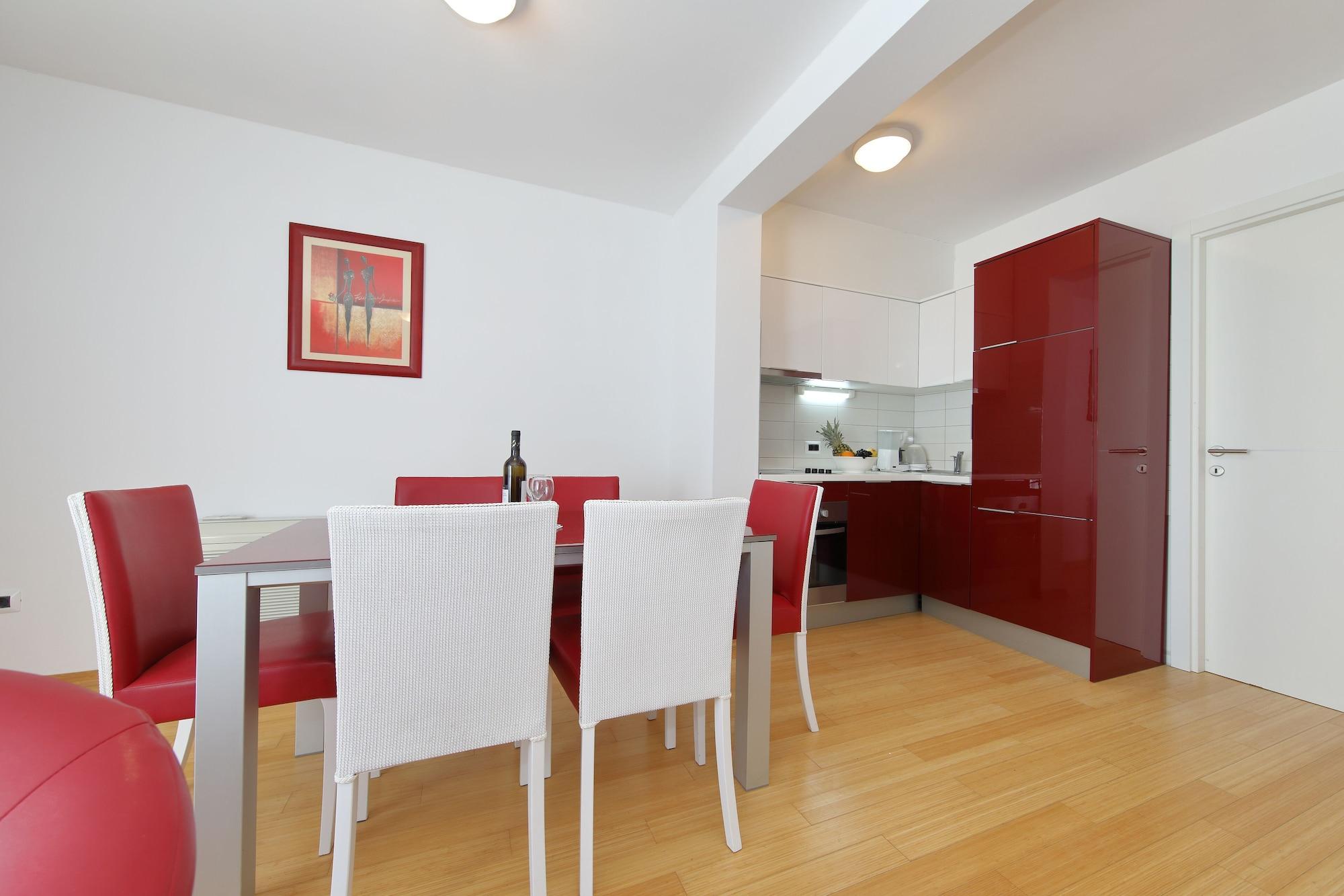 Sunnyside Apartments Resort เพทรอซาเน ภายนอก รูปภาพ